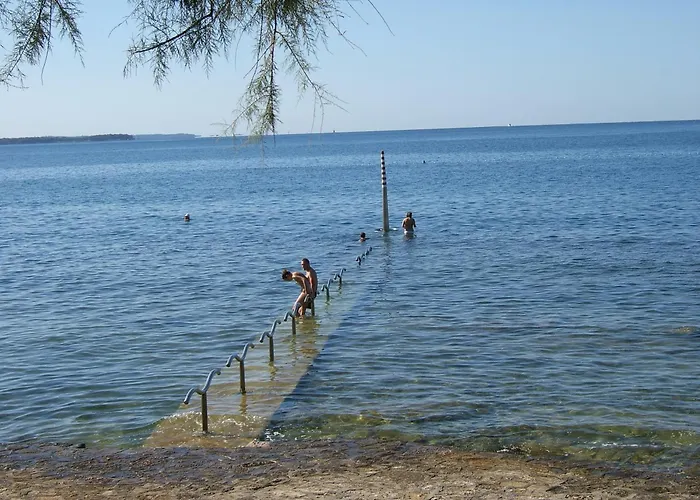 Riky Ap4 - Few Steps From The 아파트 *