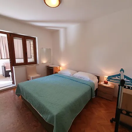 Riky Ap4 - Few Steps From The * Novigrad Istria