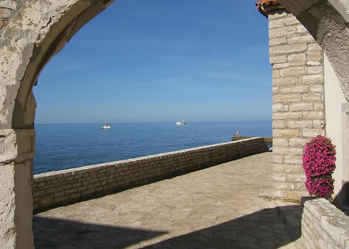 Riky Ap4 - Few Steps From The Novigrad (Istria)